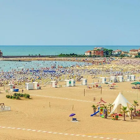 In Caorle With Balcony Apartmán